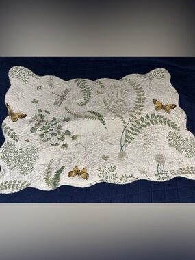 Botanical Butterfly Quilted Throw - Cream with Green and Gold
